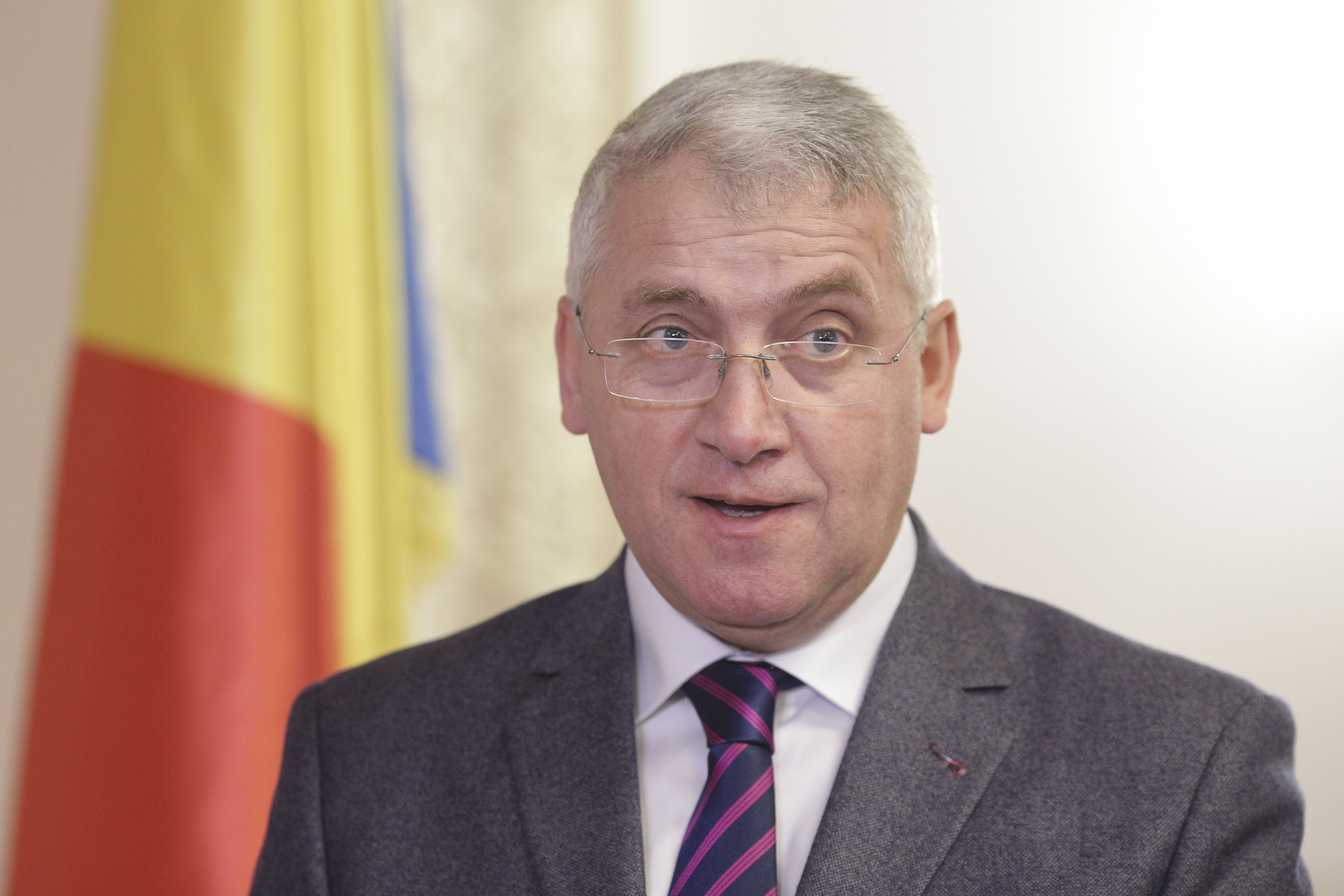 AEP vrea reguli pentru influencerii care fac publicitate politică și nu plătesc taxe. Finanțarea vizată