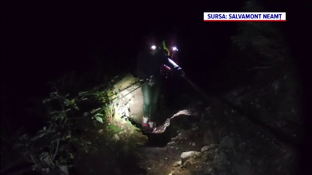 Intervenție de 5 ore în Masivul Ceahlău pentru salvarea unei femei de 33 de ani. Era singură, fără apă, hrană și lanternă