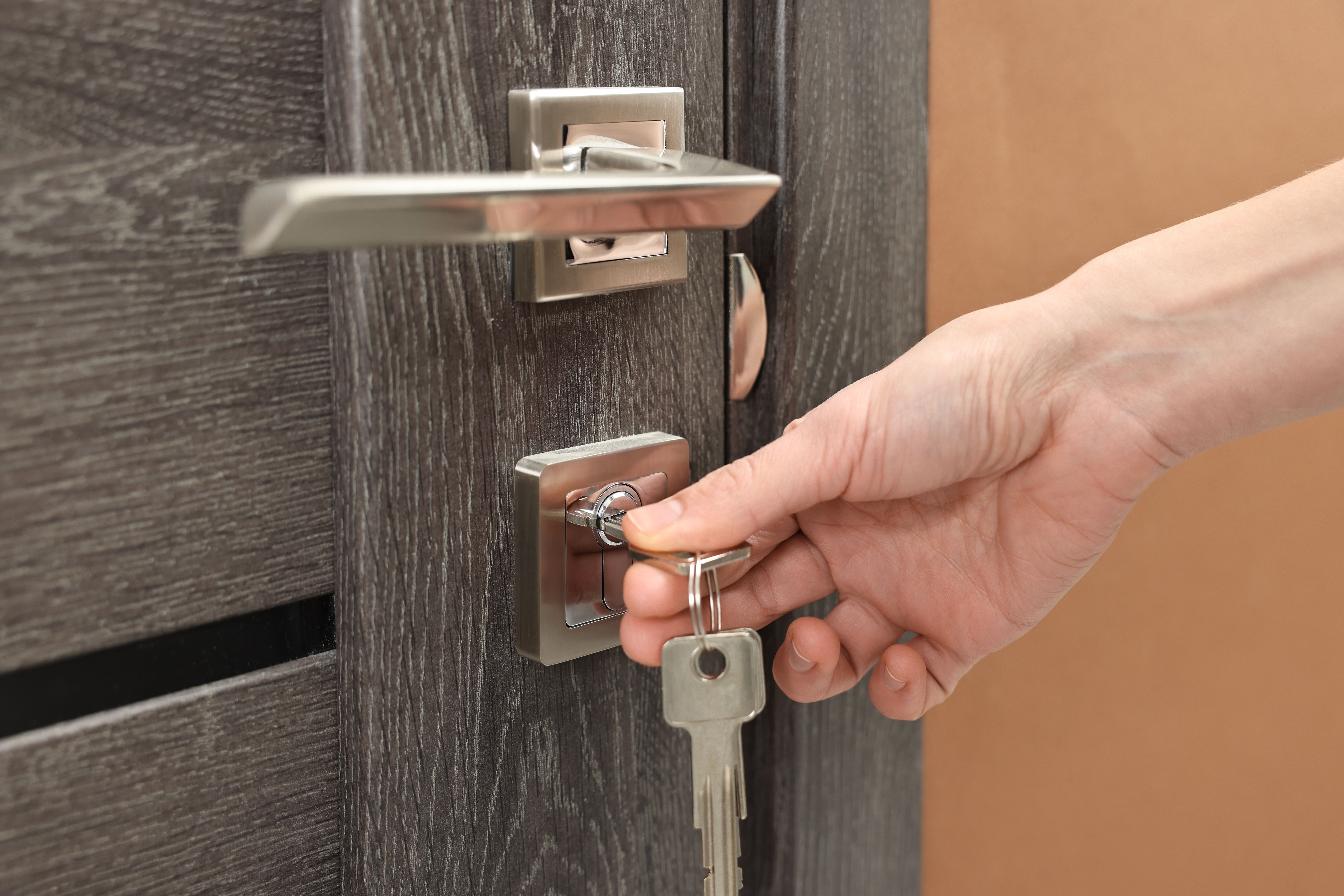 Un bărbat din Zagreb a vrut să își vândă apartamentul, dar o greșeală aparent banală l-a trimis direct în fața instanței