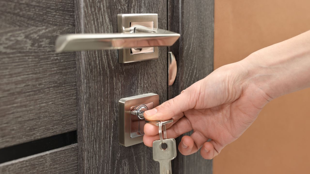 Proprietar din Zagreb condamnat după ce a intrat fără acord în apartamentul închiriat