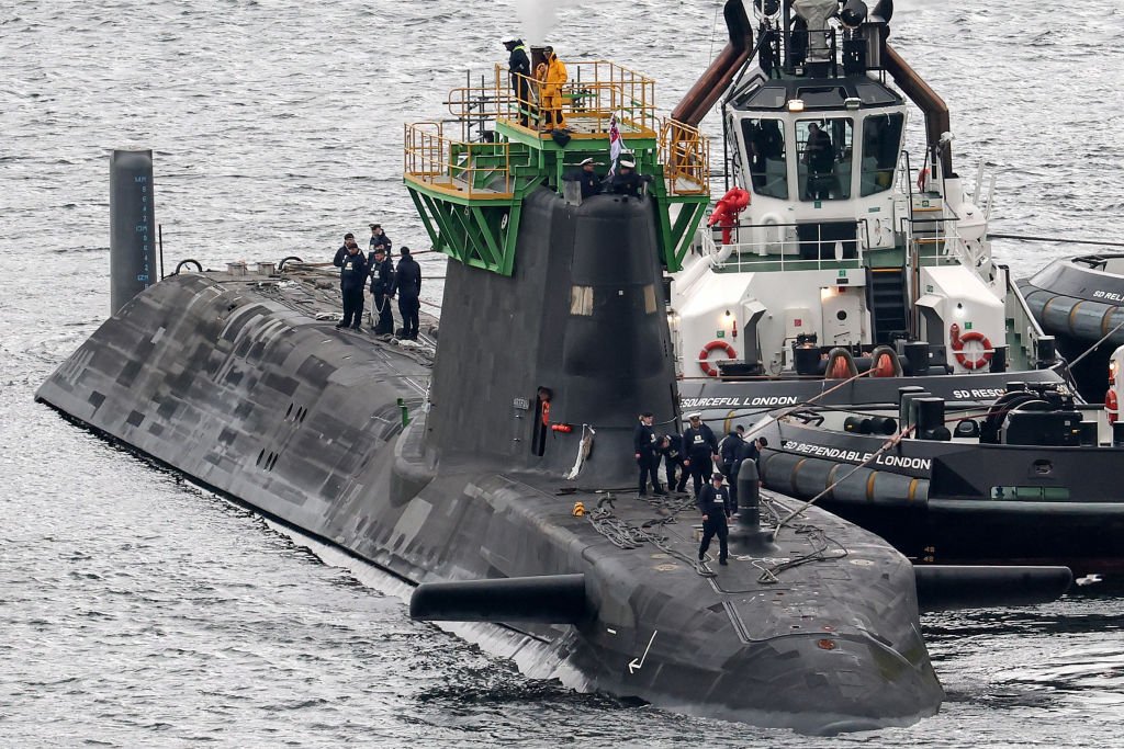 Marea Britanie promite protecție nucleară pentru Finlanda și aliații europeni. Ce presupune oferta Londrei