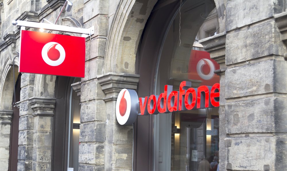 Un bărbat din Cehia s-a trezit cu o datorie de 2.000 de euro la Vodafone, deși nu a fost niciodată client. Cum s-a întâmplat