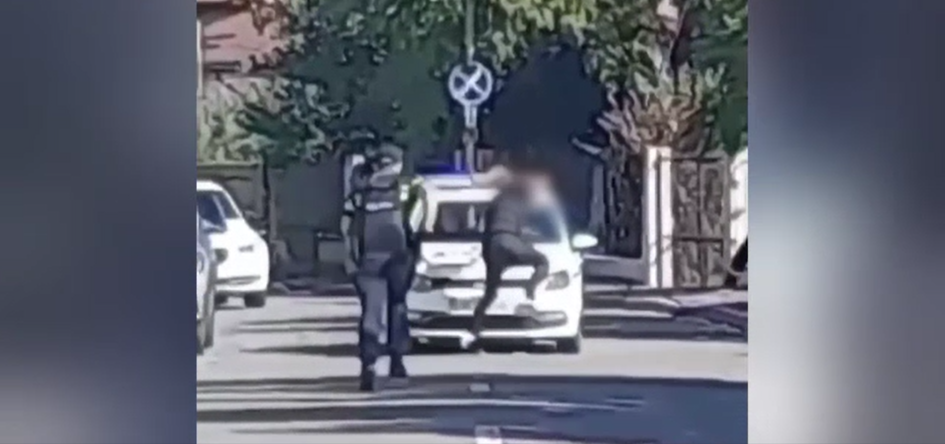 Polițiștii, chemați la o spargere în București. Ce au găsit când au ajuns la locuință