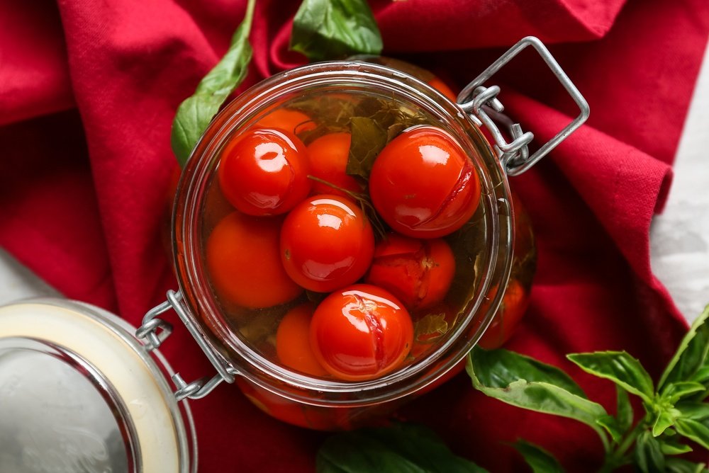 Roșii cherry la borcan în saramură. Rețeta simplă pentru iarnă, fără oțet
