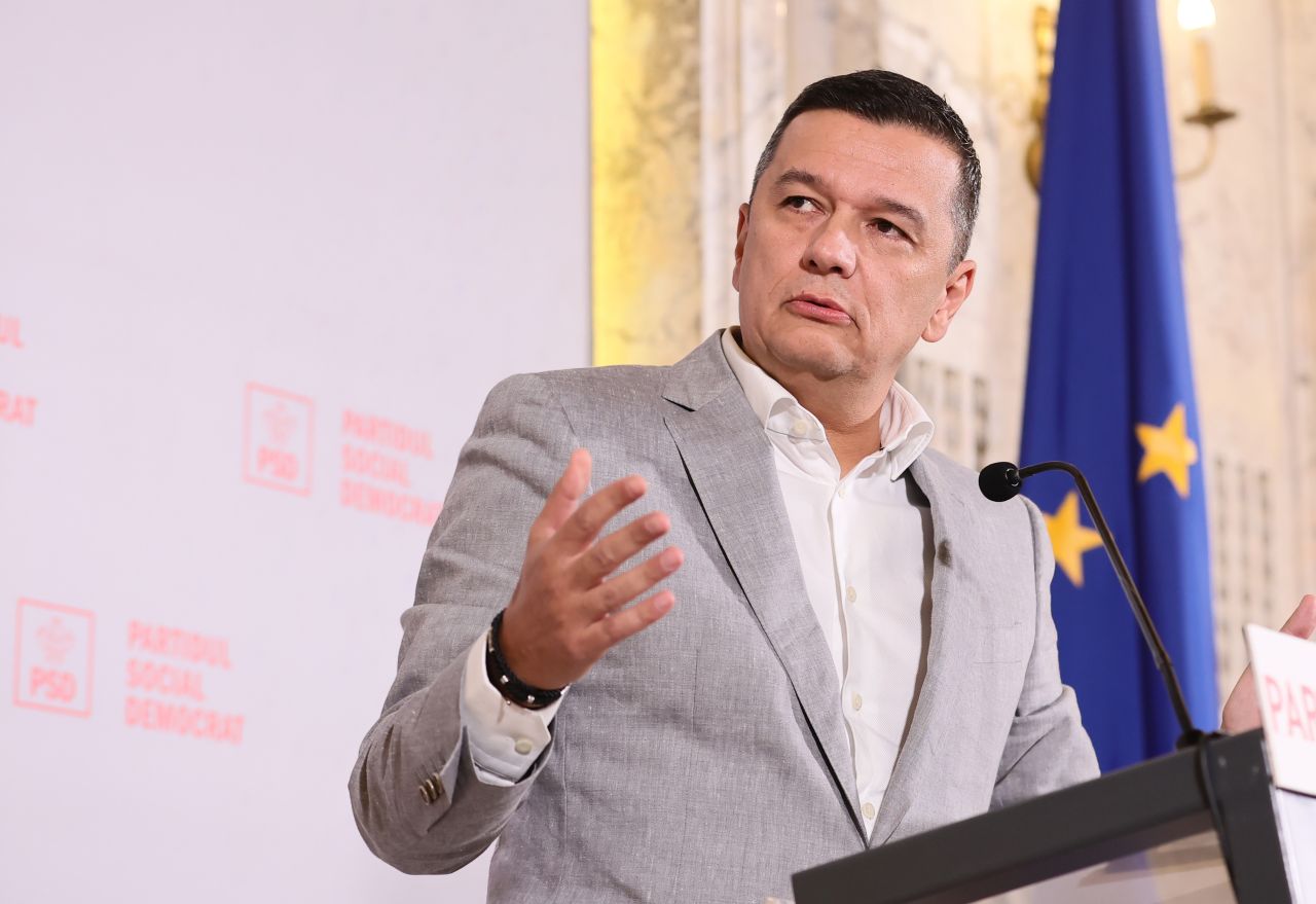 Nicuşor Dan a vorbit la telefon cu preşedintele Consiliului European: „Sprijinim activ aderarea Republicii Moldova şi Ucrainei la UE”