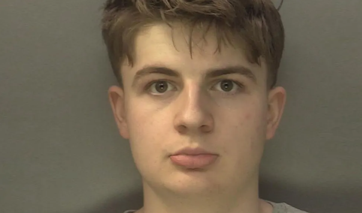 O româncă a fost ucisă în Marea Britanie de un student obsedat de serialul „Dexter”. Detalii tulburătoare din anchetă
