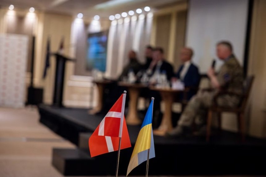 Rusia ar fi trecut la o nouă etapă a războiului hibrid în Europa. Danemarca: Sunt vizate direct fabricile de armament pentru Ucraina