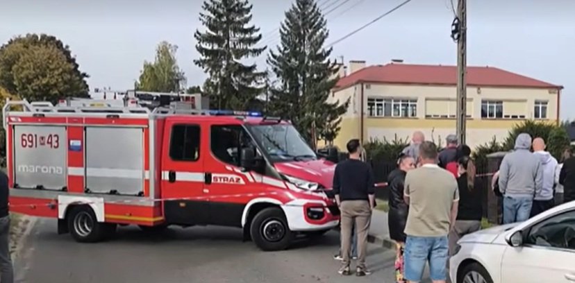 Două atacuri sângeroase în școli, în două zile consecutive, în Polonia. Un mort și mai mulți răniți