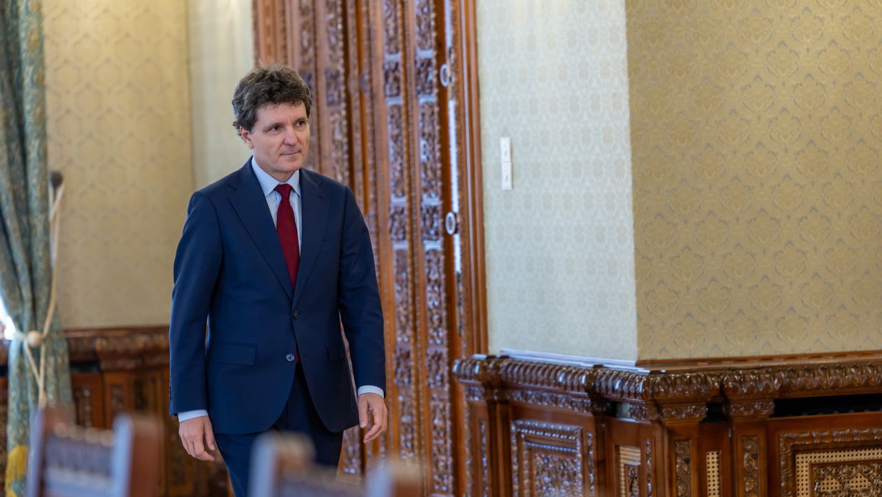 Nicușor Dan și miniștri se întâlnesc la Cotroceni pentru discuții despre bugetul UE 2028-2034