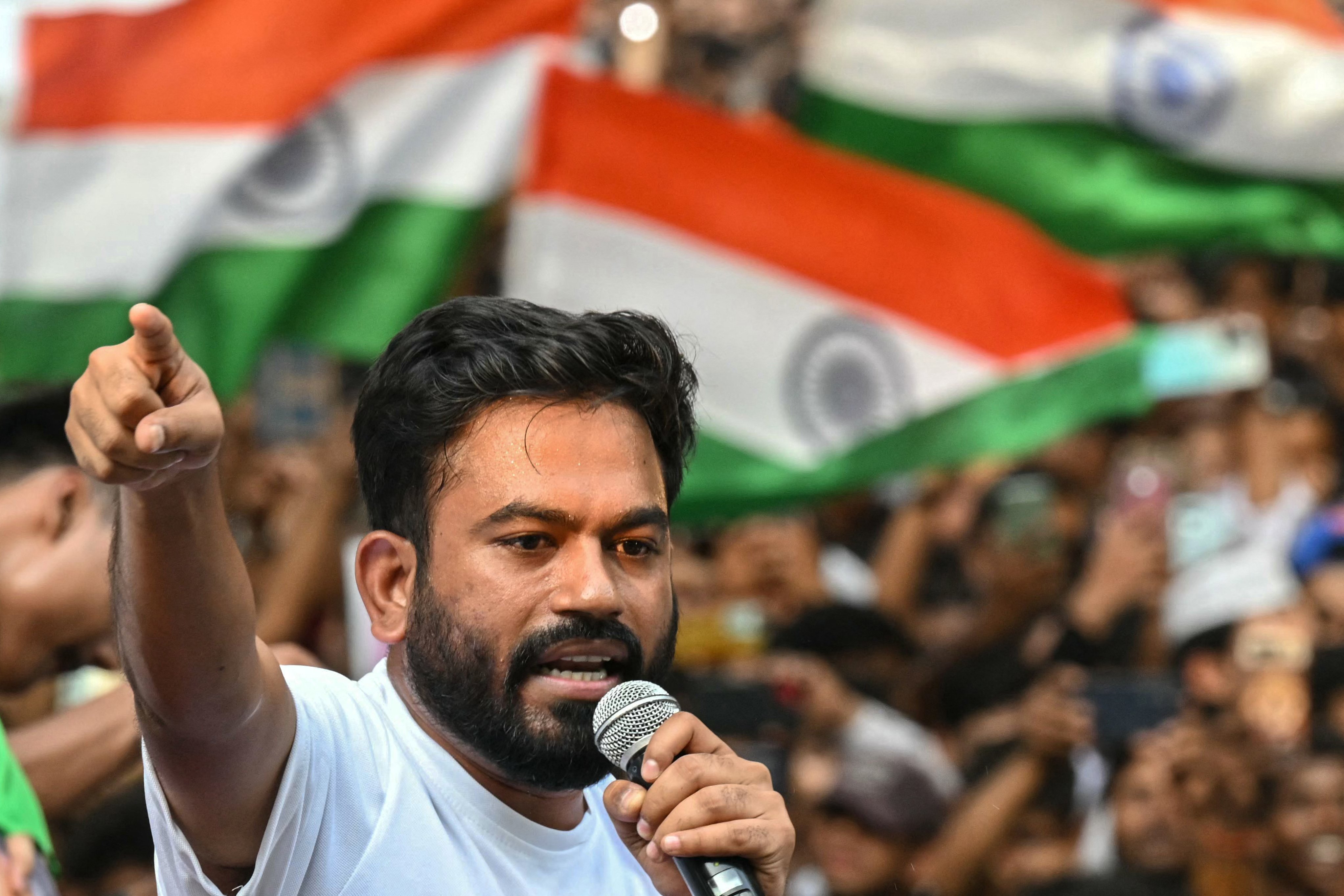 Liderul Partidului Gândacilor din India a fost arestat înaintea unui protest împotriva Comisiei Electorale