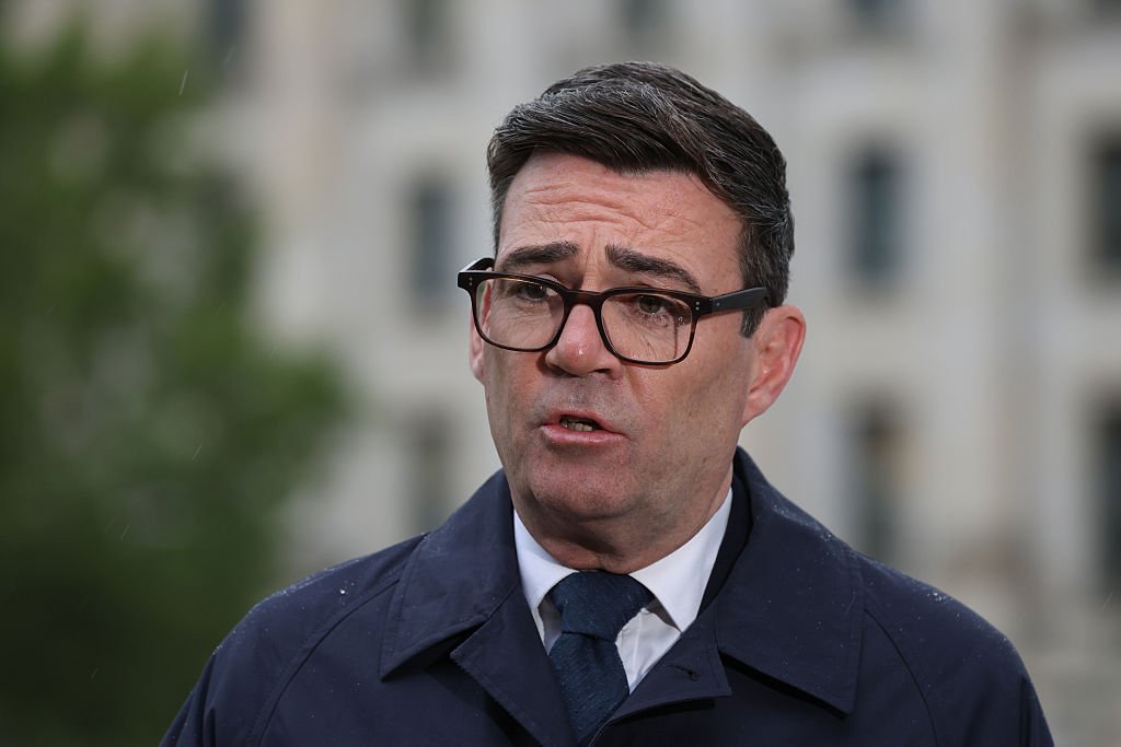 Prim-ministrul britanic afirmă că Rusia a intervenit în votul privind Brexit-ul din 2016 și îi numește „dușmani” pe ruși