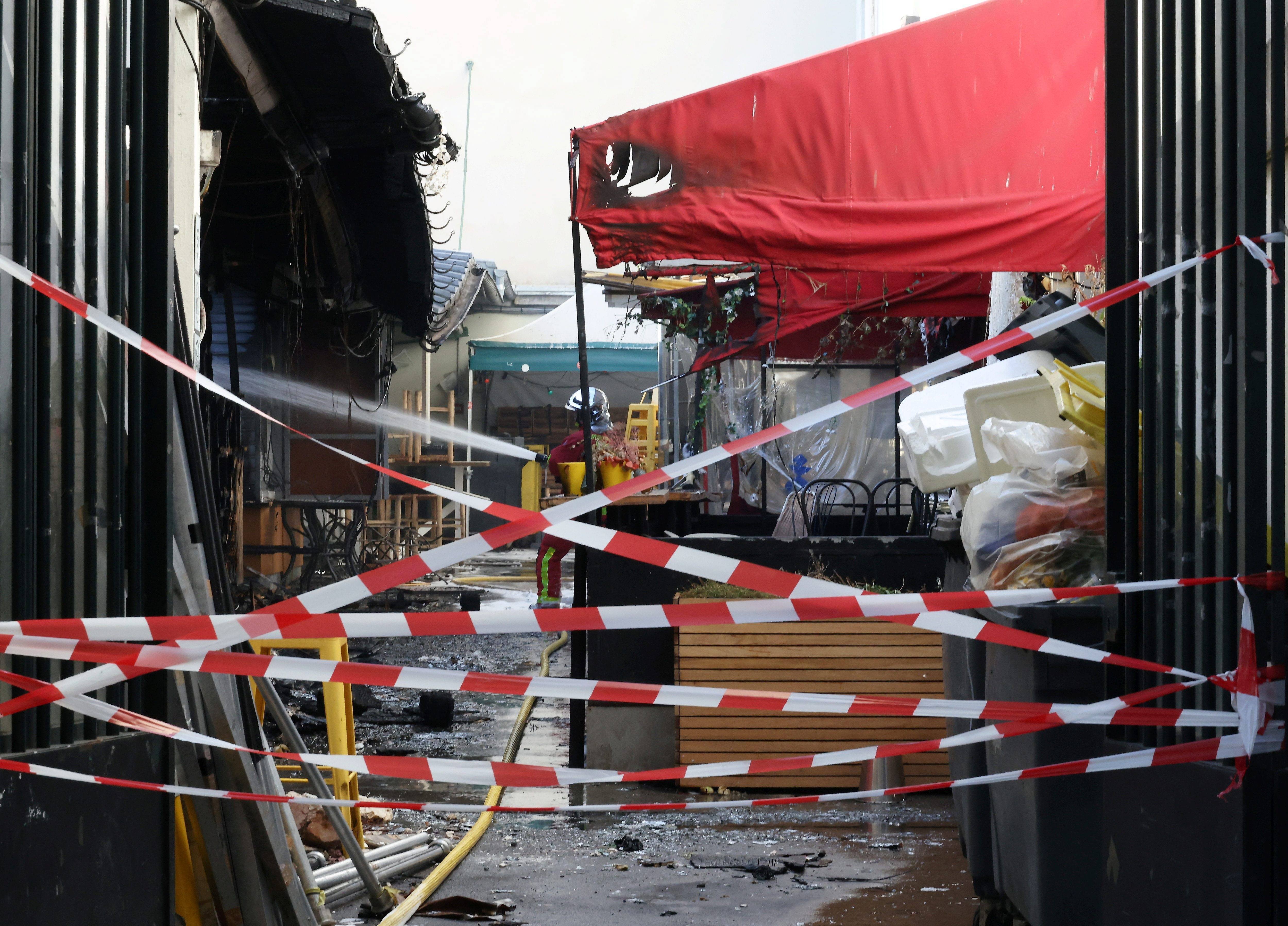 Incendiu devastator la Paris. Piața Marché des Enfants Rouges, zonă istorică, a fost distrusă complet