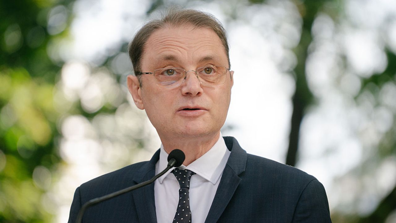 Surse: Primele nume vehiculate pentru Guvernul Niculescu. PSD preia portofolii mari, apare Ministerul Inteligenței Artificiale