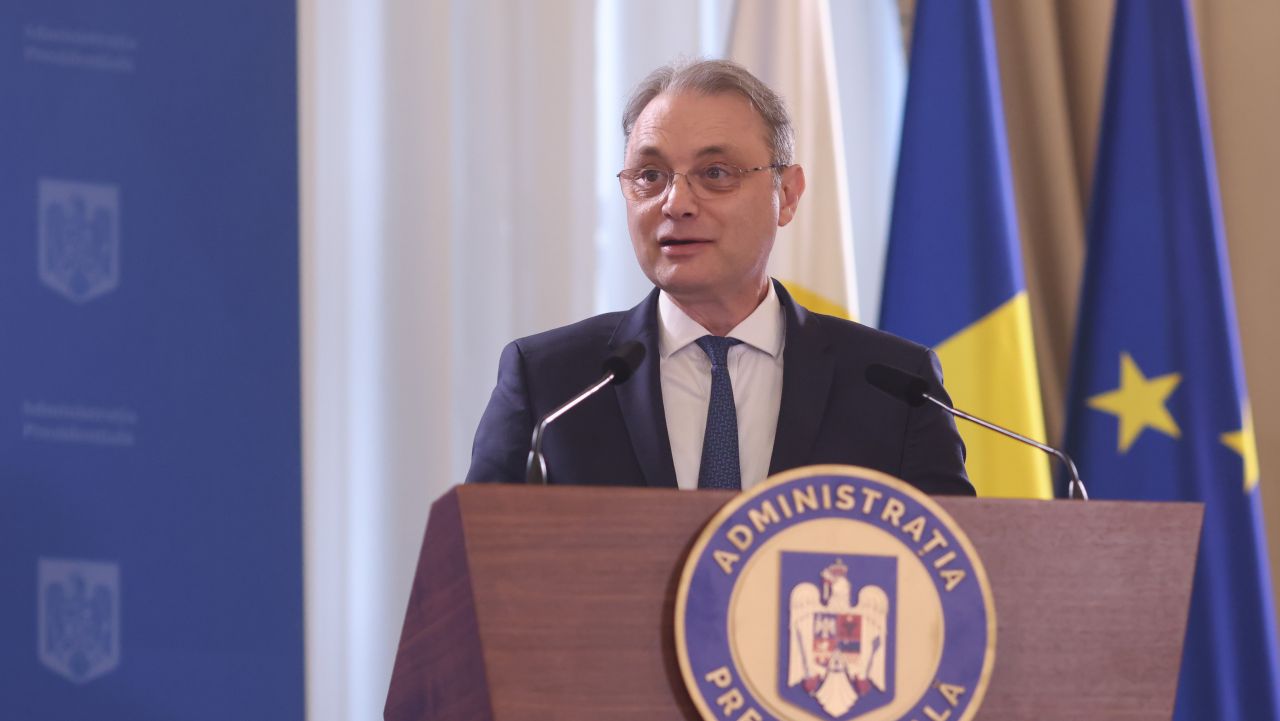 Luca Niculescu a depus la Parlament programul de guvernare și lista miniștrilor. Prioritățile premierului desemnat
