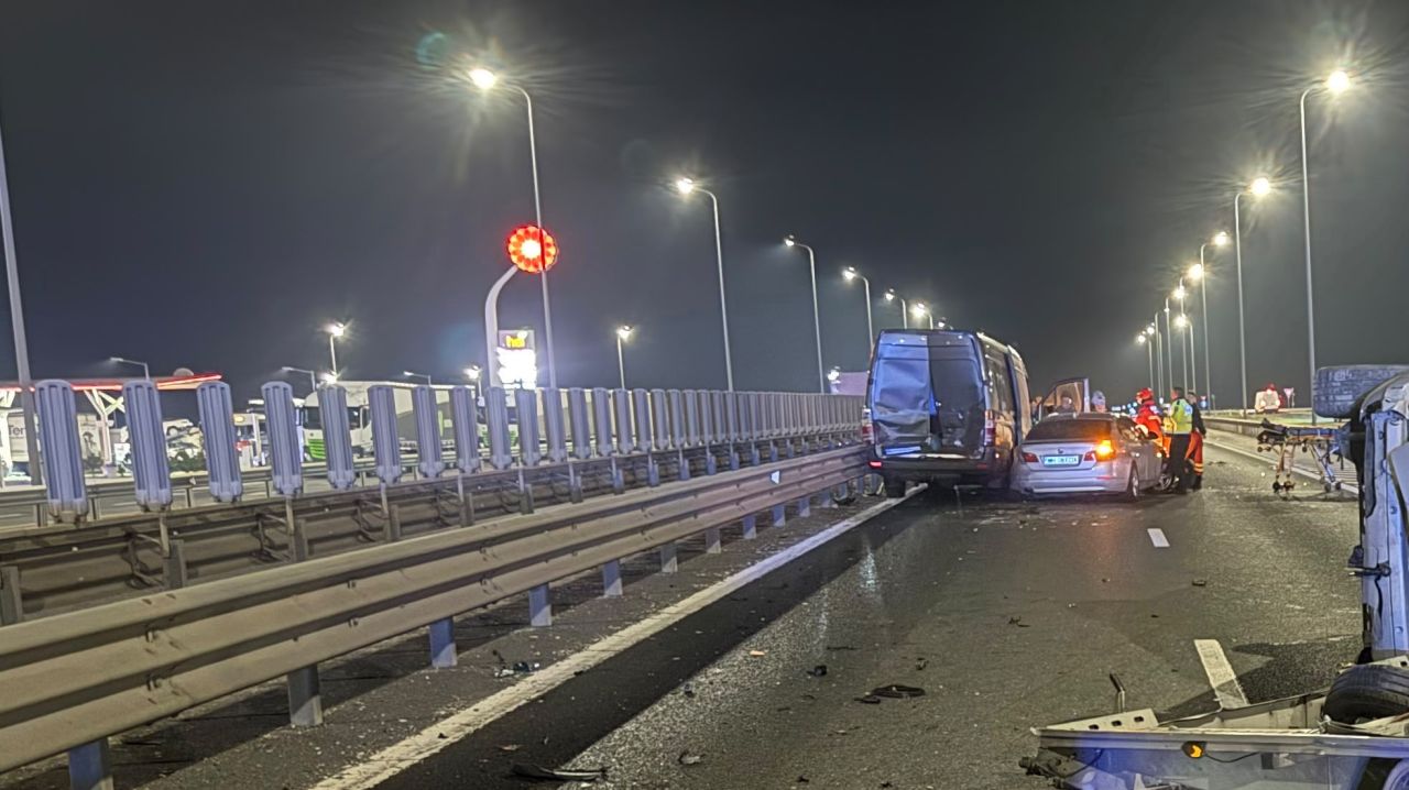 Accident în lanț pe autostrada A1 din Arad cu 5 vehicule; 10 răniți au fost transportați la spital