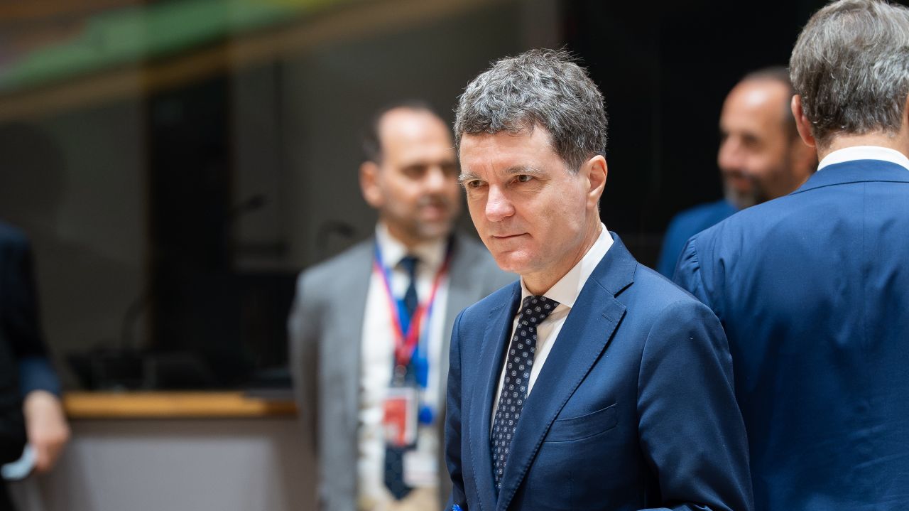Nicușor Dan anunță stabilitate și rectificare bugetară cu noul guvern propus de Luca Niculescu