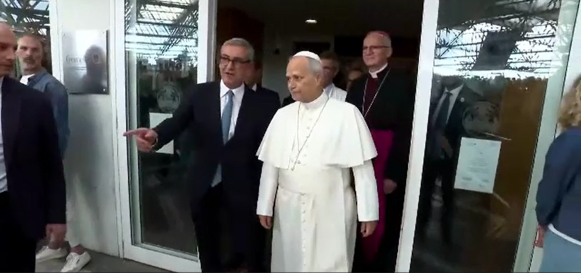 Papa Leon, externat după operația la plămân. Când își va reveni complet și ce urmează pentru Suveranul Pontif