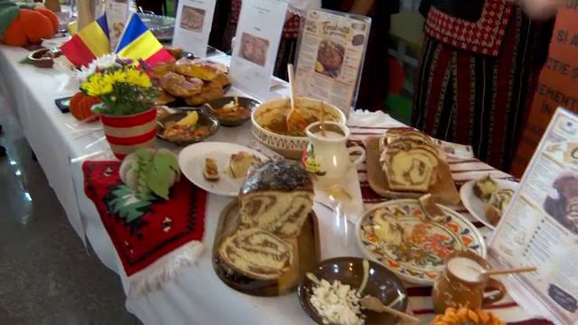 Rețetele bunicilor, readuse în farfurie de elevi din toată țara. Ce preparate au fost prezentate la un concurs de la Iași