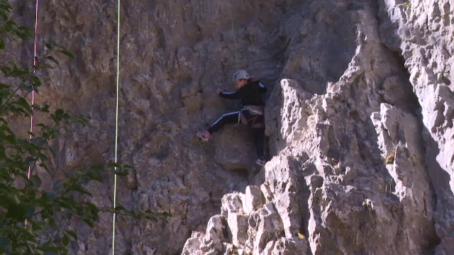 Escaladă și adrenalină pentru copii în Cheile Sohodolului. Micii aventurieri au primit medalii la finalul zilei