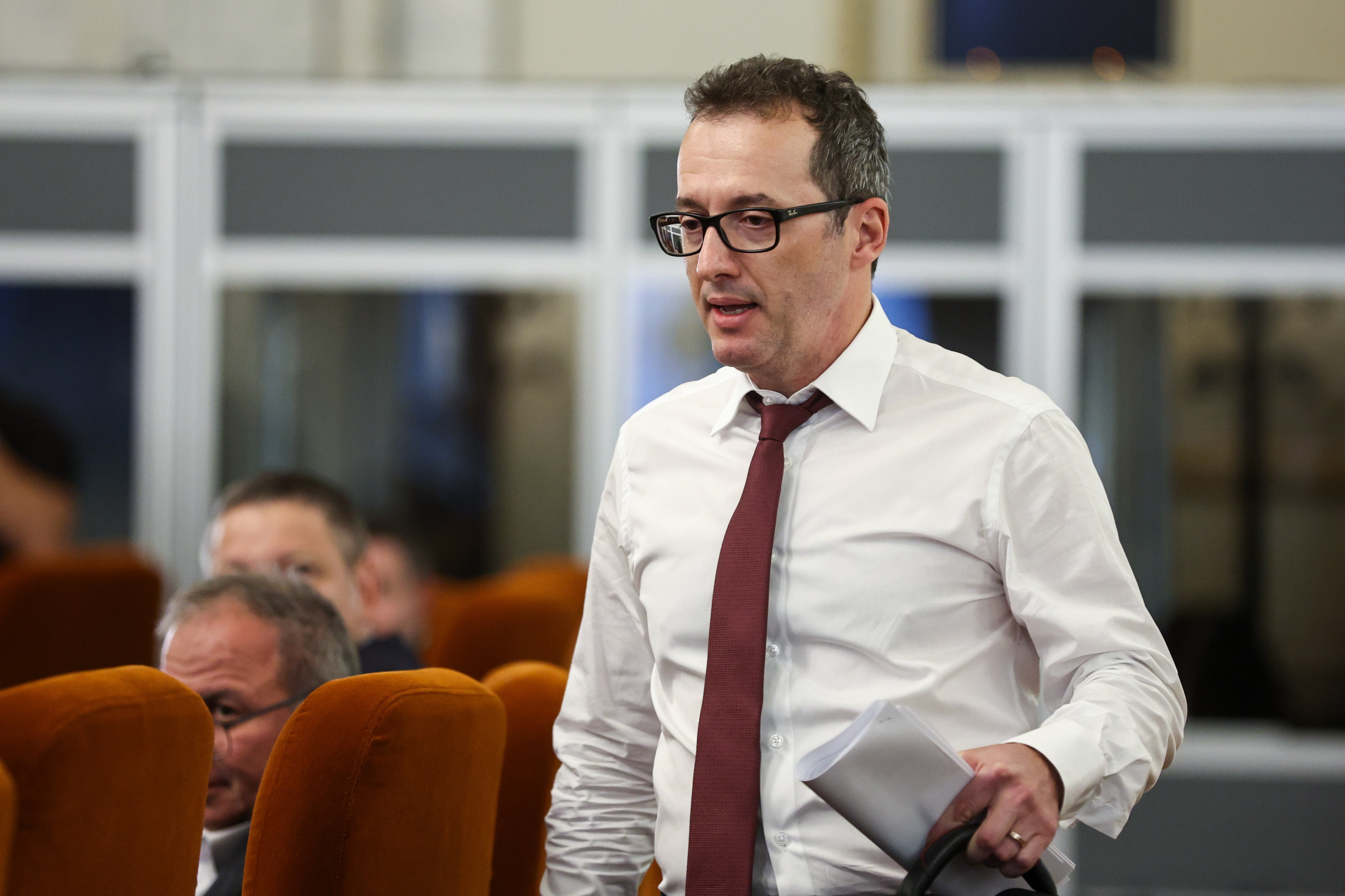 De ce a întârziat la audieri Bogdan Dumitru, ministrul propus la Digitalizare: „A fost extrem de dificil să intru în clădire”