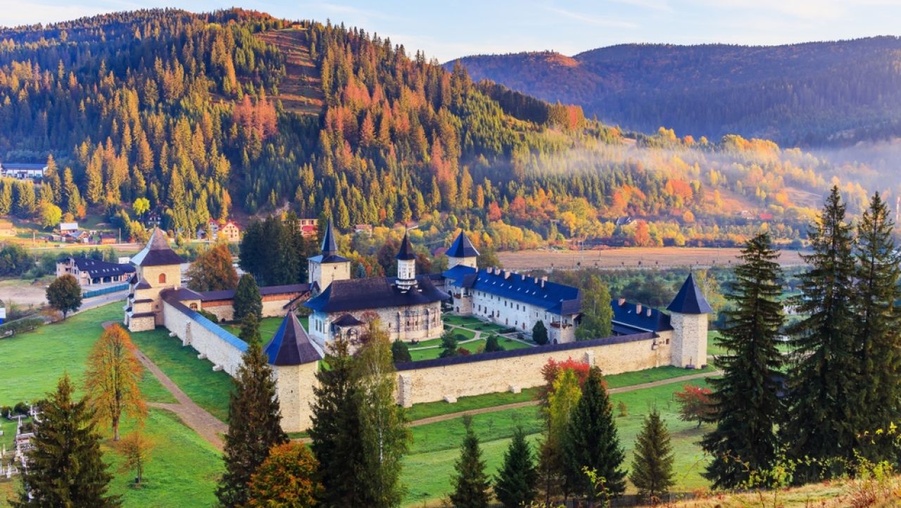Regiunea din România desemnată cea mai subestimată destinație turistică din lume în 2027. Ce obiective nu trebuie ratate. FOTO