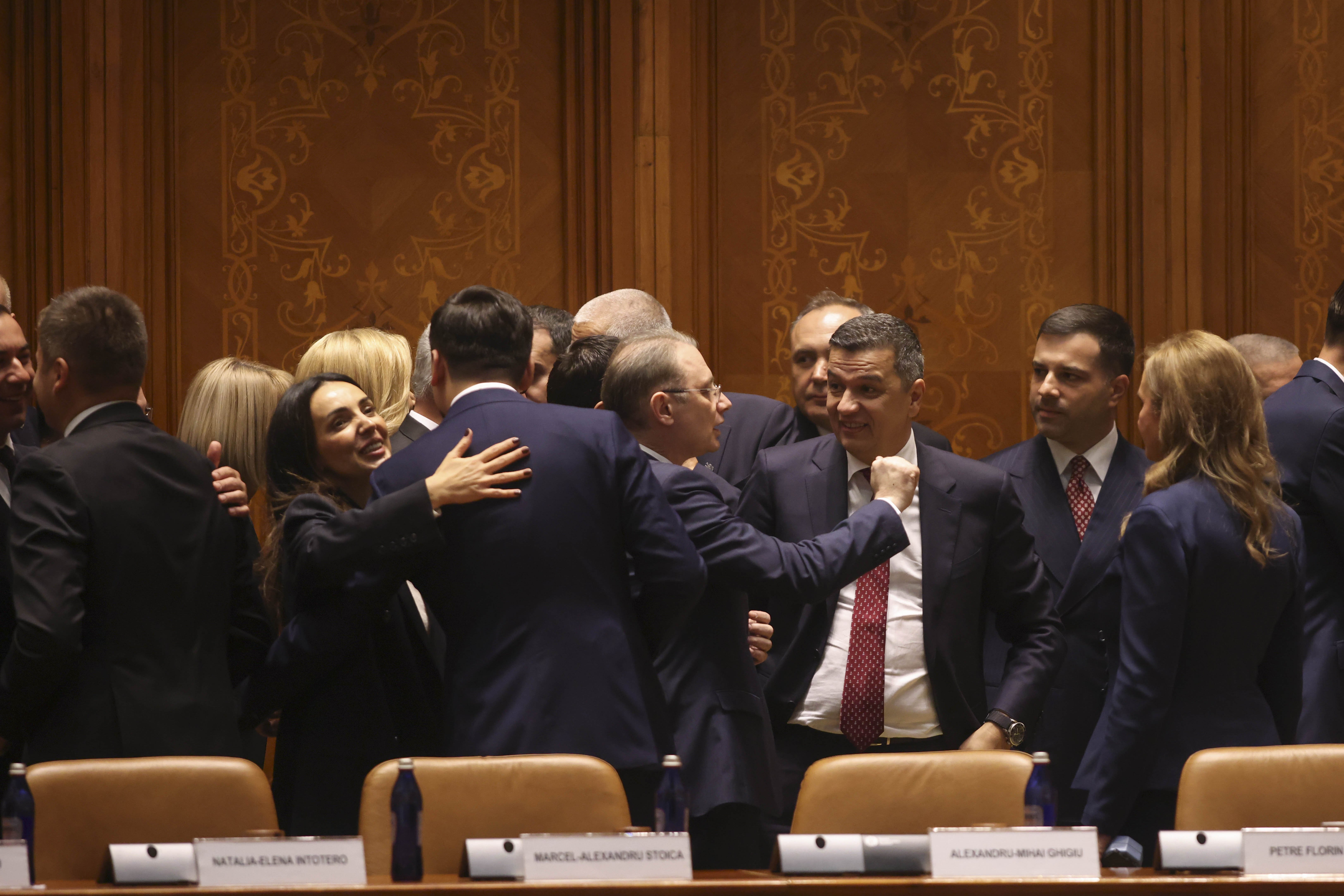Politolog, despre viitorul Guvernului Niculescu: „Poate să reziste până la capăt”. Ce probleme vor întâmpina PNL și USR