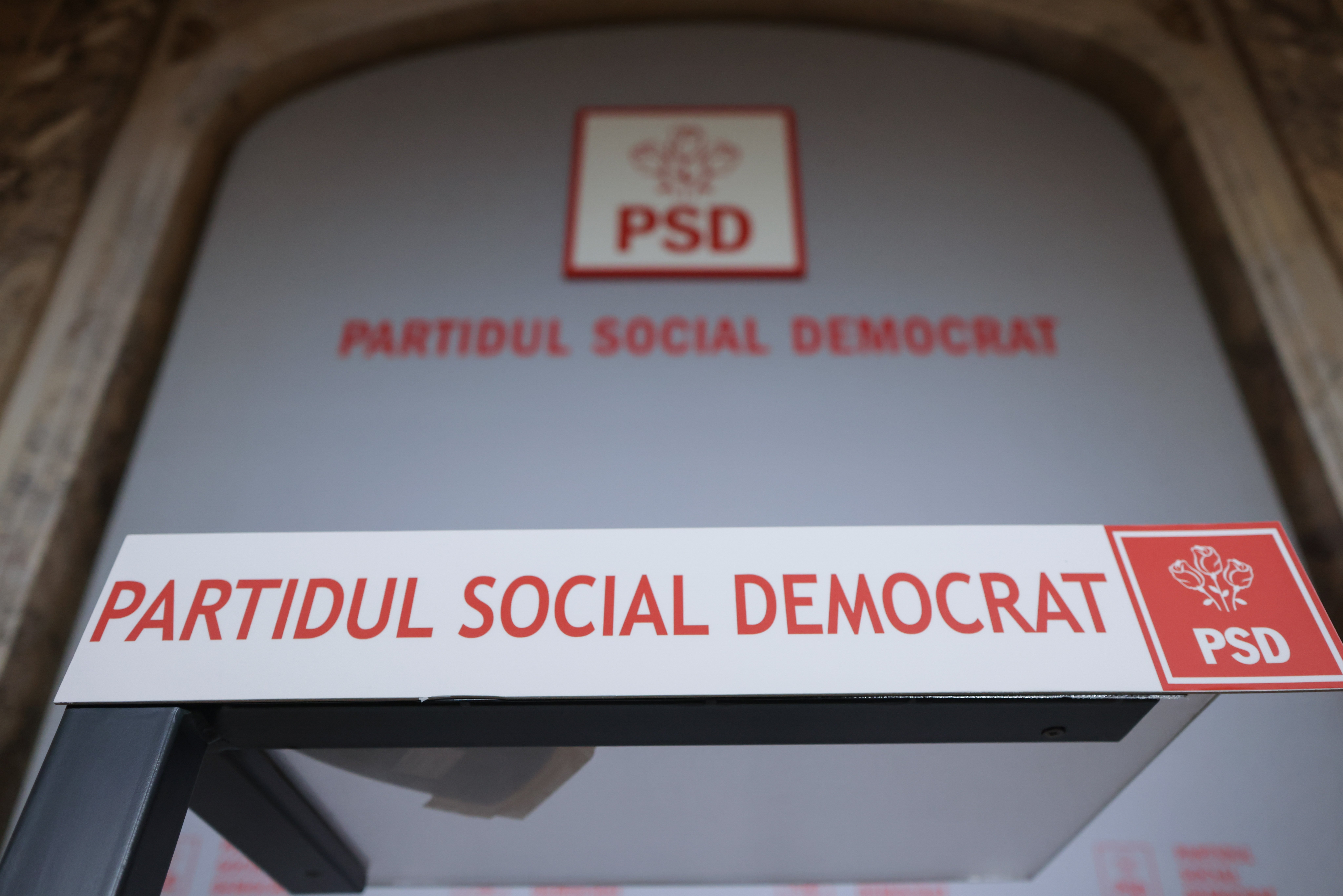 PSD: „Marian Neacşu este ţinta atacurilor USR pentru o condamnare pentru care a intervenit reabilitarea de drept”