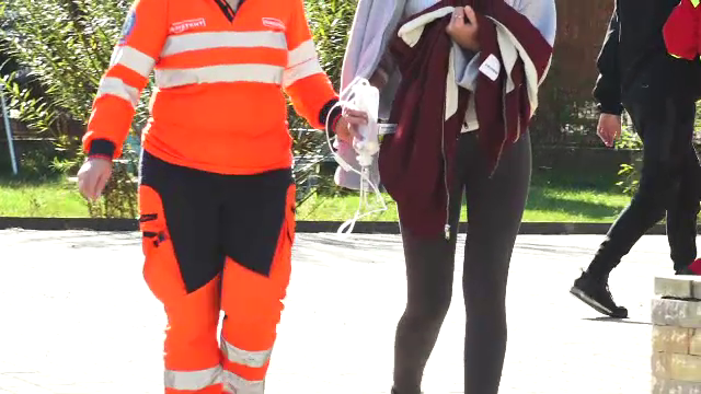 Zeci de copii s-au simțit rău într-o excursie, după ce au vizitat o stână din Maramureș. Patru adolescenți au ajuns la spital