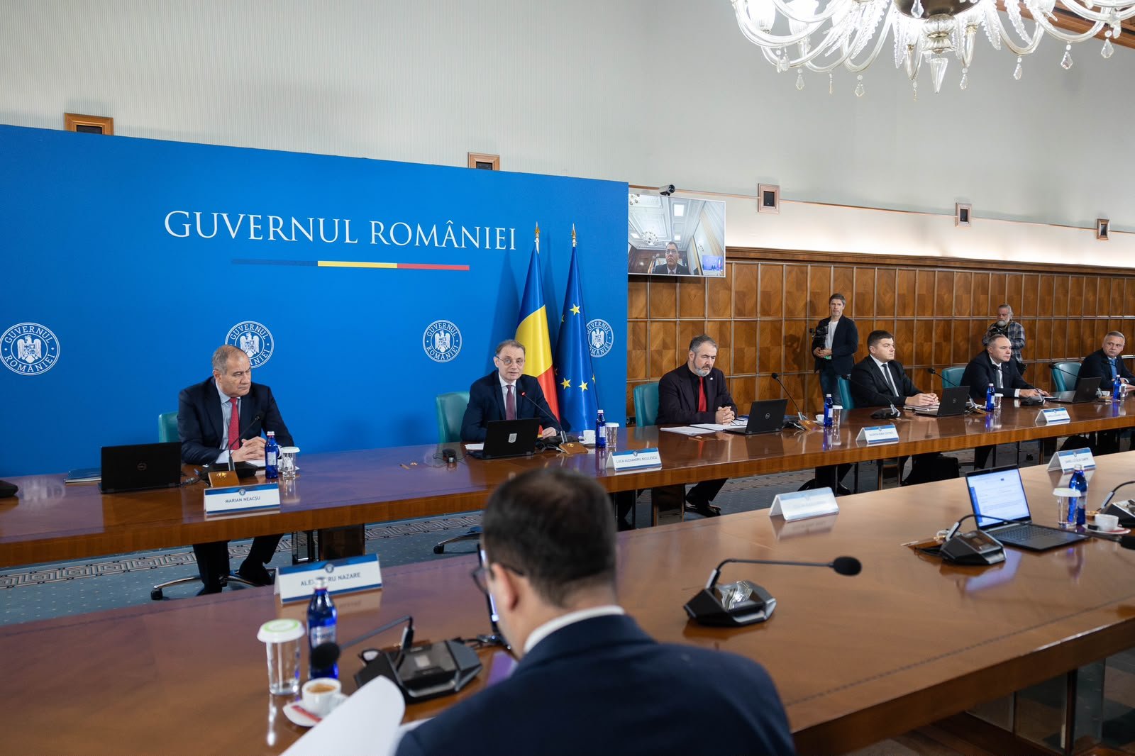 Ședință de urgență la Guvern pentru salvarea fondurilor din PNRR: „Nu ne putem permite să pierdem bani europeni”