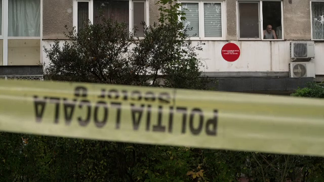 Bloc fisurat în București. Locatarii spun că au refuzat consolidarea pentru că-i costa mai mult decât un apartament nou