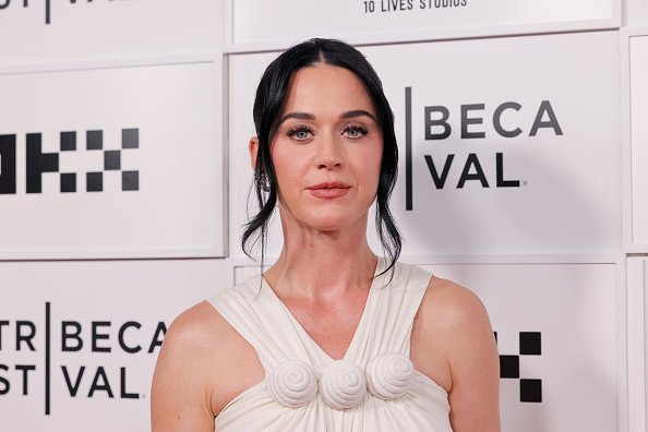 Katy Perry împlinește 42 de ani. Averea impresionantă a artistei și proprietățile de milioane de dolari pe care le deține. FOTO