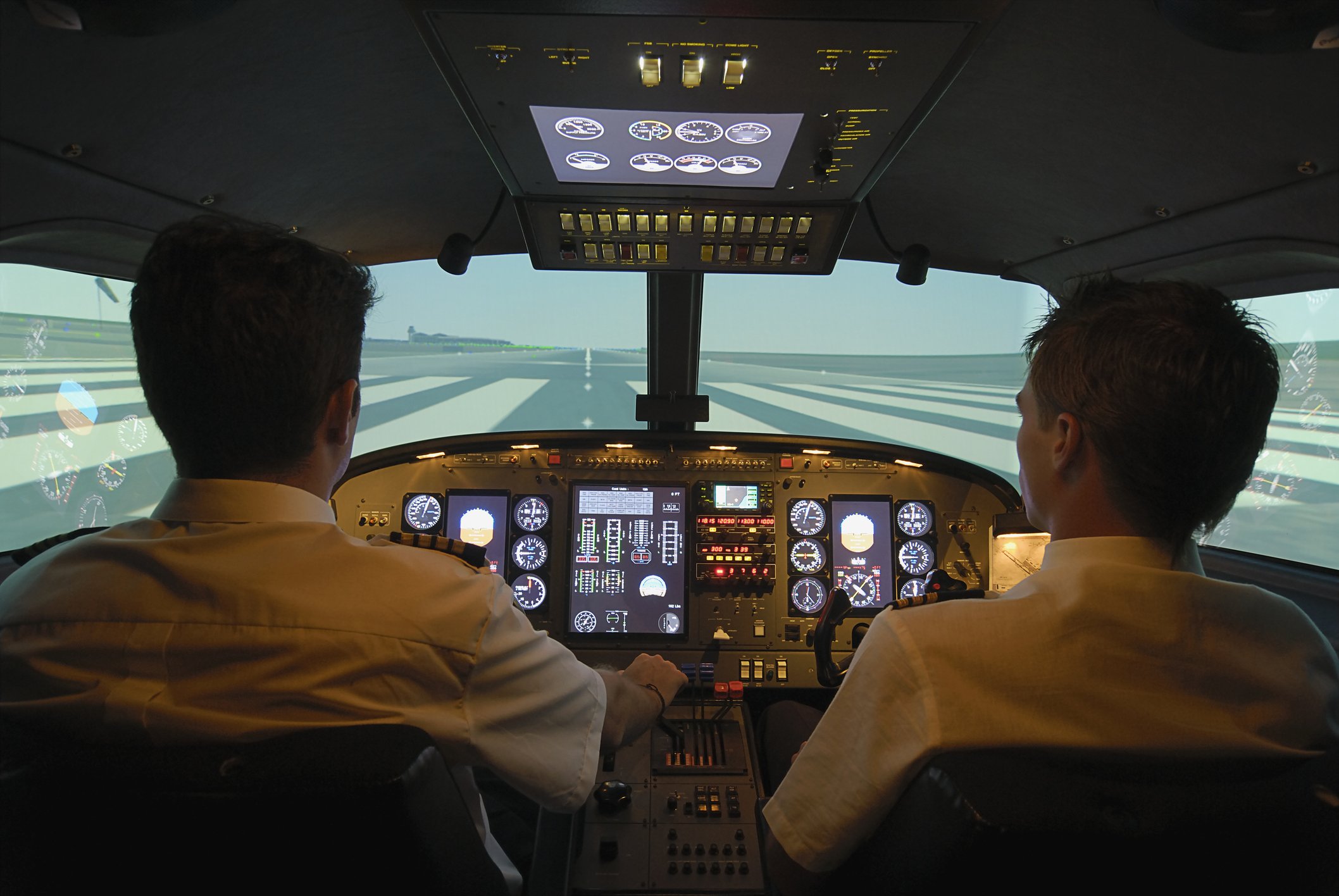 Concluzie îngrijorătoare a unui studiu. Trei din patru piloti de avion au ațipit în cabină, în timpul unui zbor