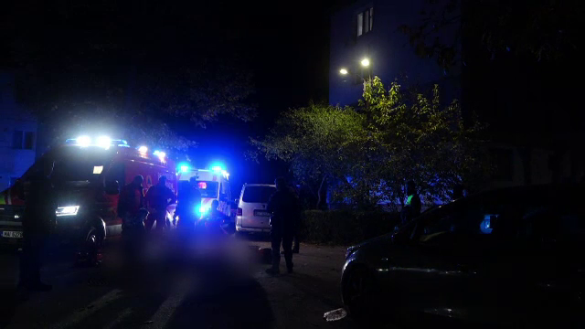 Scandal într-o parcare din Bacău, după ce două mașini erau să se ciocnească. Un bărbat a suferit un stop cardio-respirator
