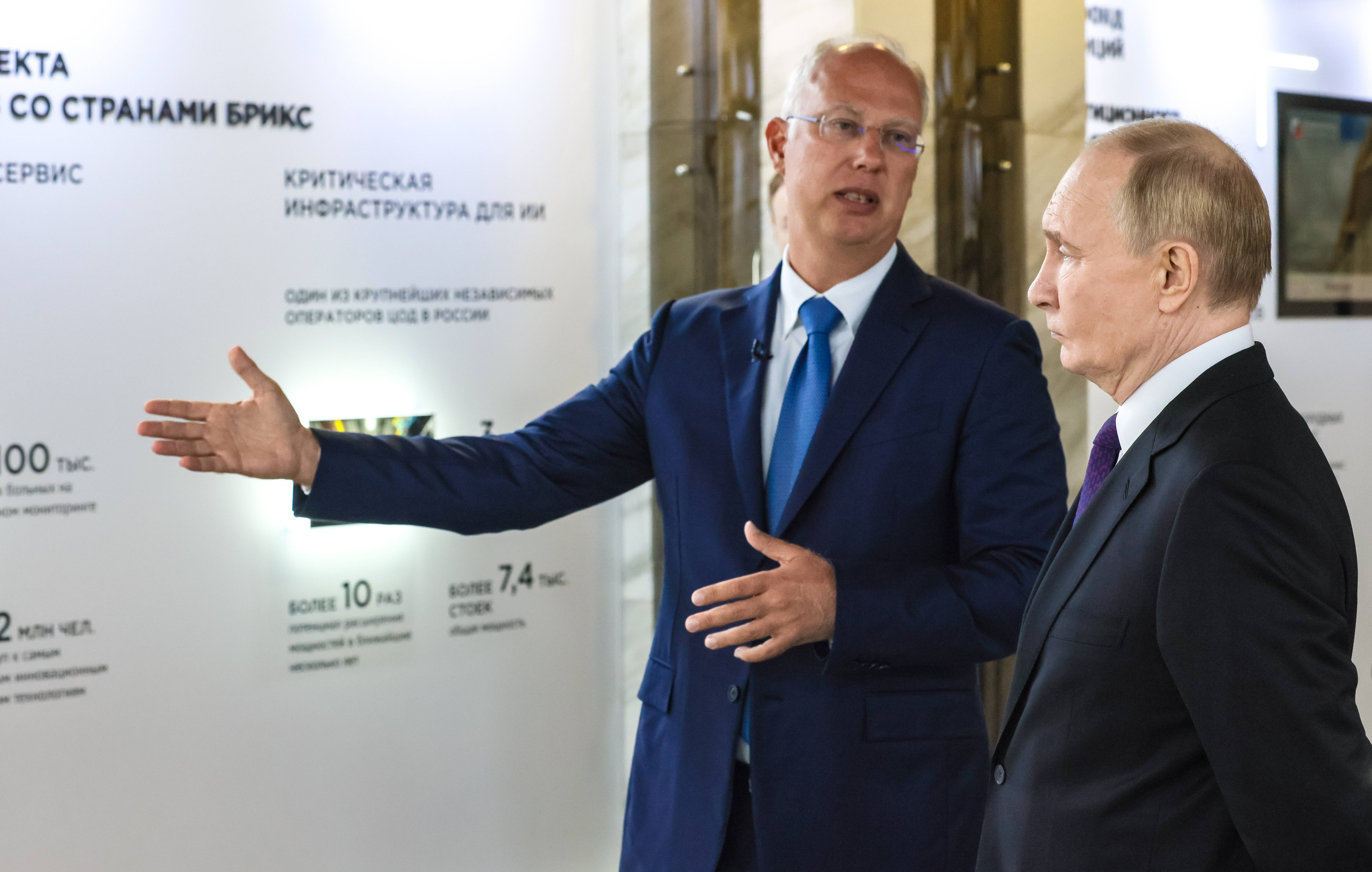 „Dialogul va prevala”, spune Rusia care a invadat Ucraina. Putin transmite că Danemarca merită să piardă Groenlanda