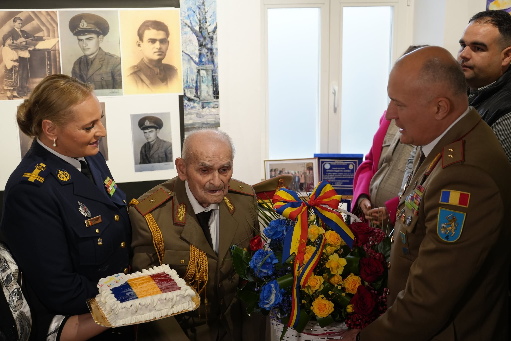 Cel mai în vârstă român a împlinit 111 ani. Cine este generalul Iosif Rus, al doilea cel mai longeviv veteran de război din lume