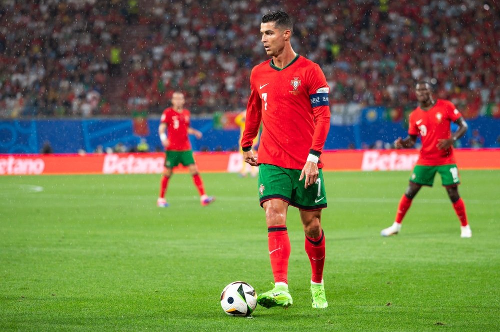 Triplă pentru Cristiano Ronaldo la 41 de ani. Portughezul se apropie de borna istorică de 1.000 de goluri