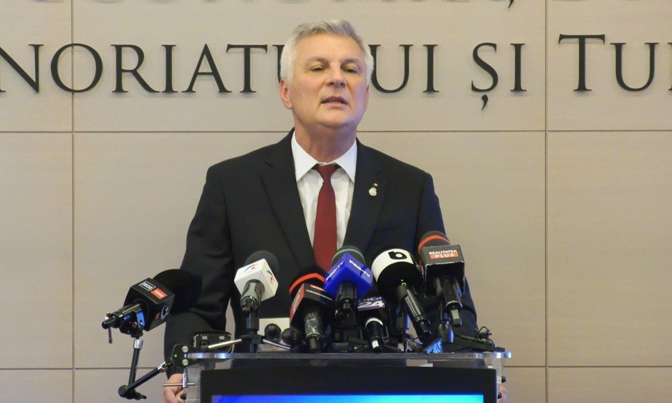 Noul ministru al Economiei a explicat care este mecanismul prin care unele multinaționale „fentează” statul român și nu plătesc impozite