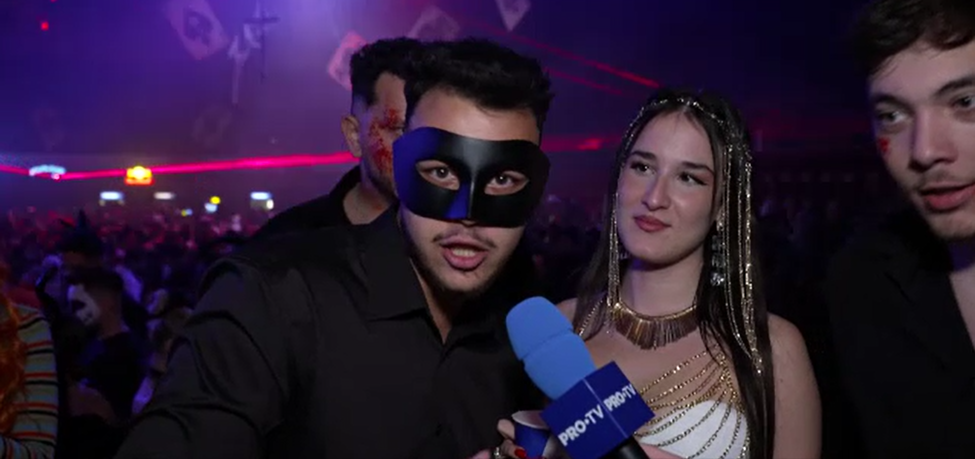 Baiat halloween party